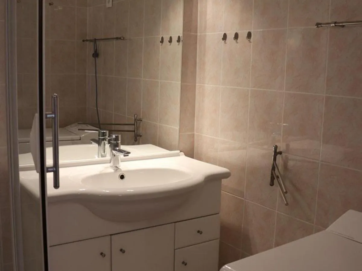 Studio-Cabine Lumineux Avec Terrasse, Parking, Proche Plage - Fr-1-100-119 Apartment Cavalaire-sur-Mer